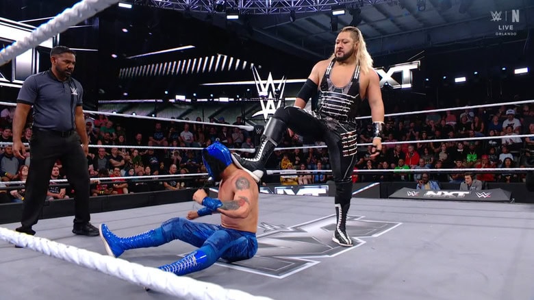 Dorado and Naraku in the ring