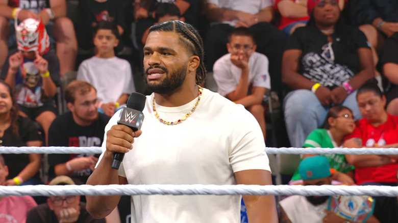 Heights talking in the ring