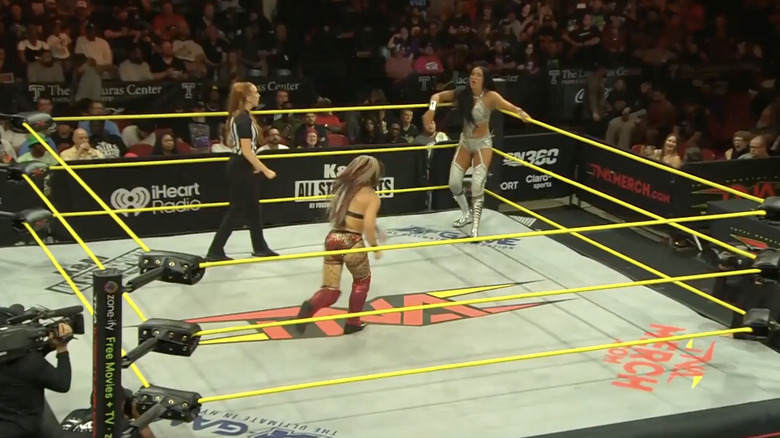 Hail and Hartwell in the ring