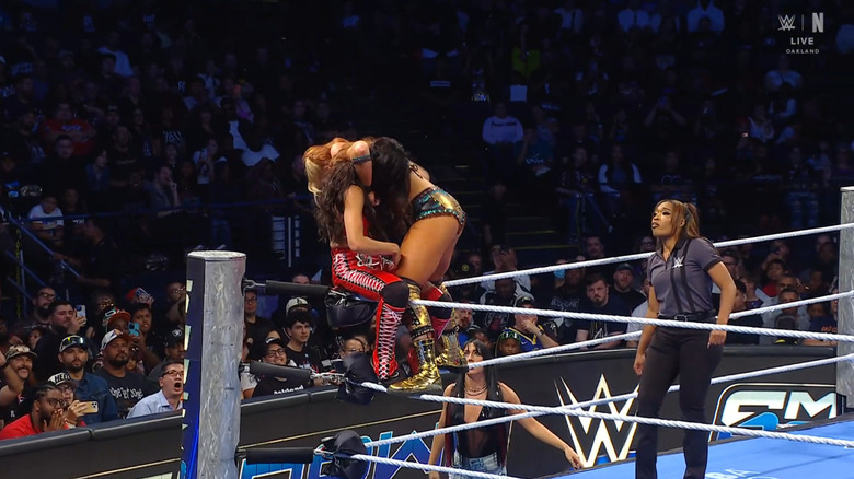 Brie and Reid teetering on the ropes