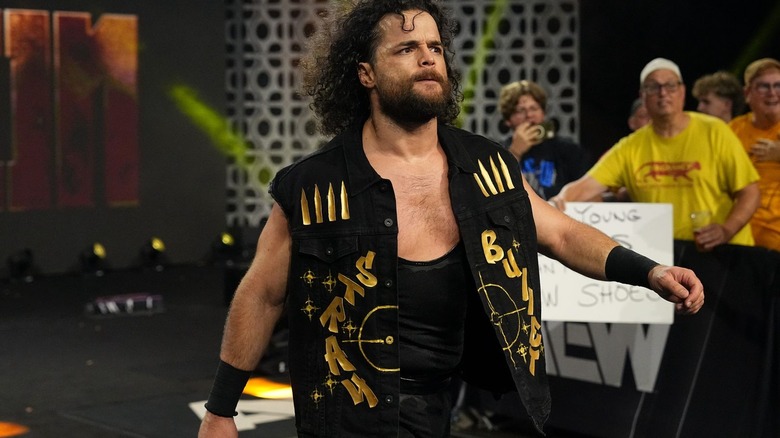 Juice Robinson makes his way to the ring