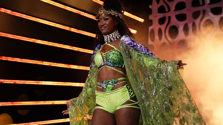 Queen Aminata's entrance