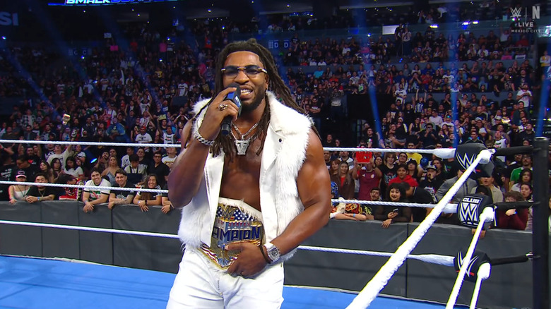 Williams talking in teh ring